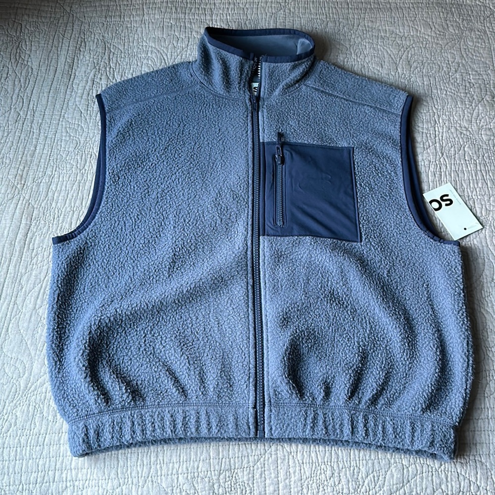 Light weight fleece vest